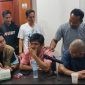 Wartawan menjadi korban pengeroyokan saat melakukan peliputan di kawasan gudang PT Putraprima Mineral Mandiri (PT PMM) di Desa Air Anyir, Kabupaten Bangka, Kepulauan Bangka Belitung.