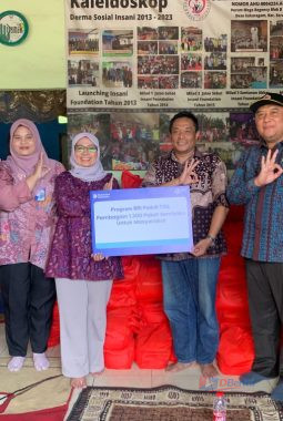 BRI Tambun Salurkan TJSL Berupa 1.300 Paket Sembako untuk Masyarakat Kabupaten Bekasi